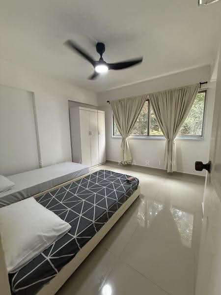 479 Pasir Ris Drive 4, 479 Pasir Ris Drive 4, Pasir Ris / Tampines, 3 Bedrooms, 1,200 sqft, HDB Flat For Rent, by Salam Karim, 500288178 - Bedroom - PropertyGuru.com.sg