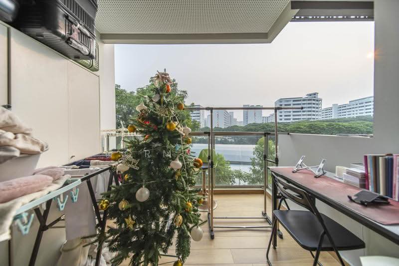 Urban Treasures, 205 Jalan Eunos, Eunos / Geylang / Paya Lebar, 3 Bedrooms, 883 sqft, Condominium For Sale, by Norman Koh, 500288186 - Balcony - PropertyGuru.com.sg