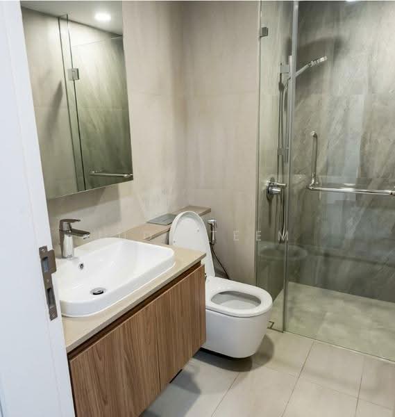 33 Residences, 33 Lorong 30 Geylang, Eunos / Geylang / Paya Lebar, 2 Bedrooms, 700 sqft, Condominium For Sale, by Jude Teem, 500288190 - Bathroom - PropertyGuru.com.sg