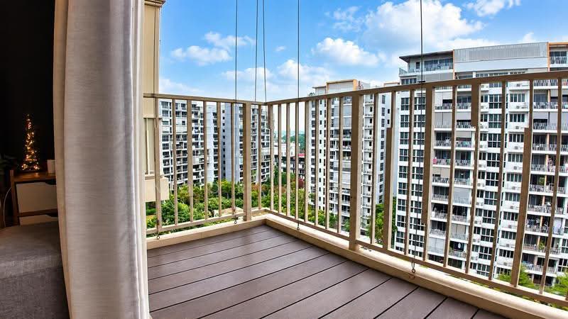 Watercolours, 25 Pasir Ris Link, Pasir Ris / Tampines, 3 Bedrooms, 958 sqft, Executive Condominium For Sale, by Noor Abdul, 500288218 - Balcony - PropertyGuru.com.sg