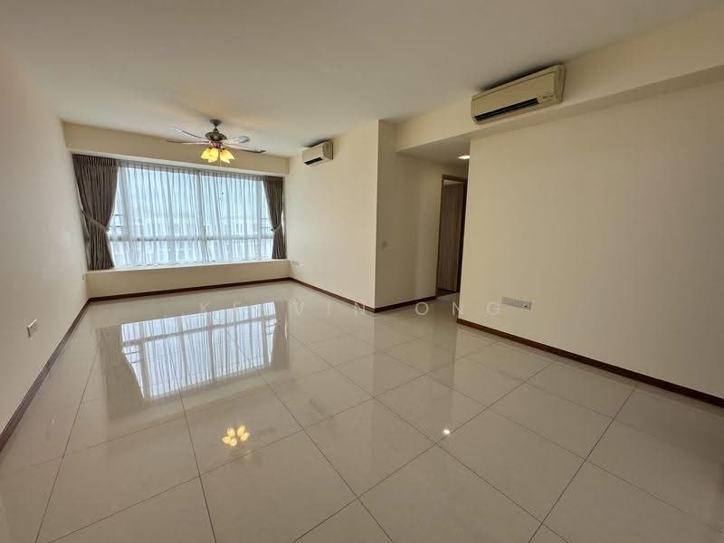 Caspian, 56 Lakeside Drive, Boon Lay / Jurong / Tuas, 2 Bedrooms, 1,001 sqft, Condominium For Rent, by Kelvin Ong, 500288221 - Living Room - PropertyGuru.com.sg