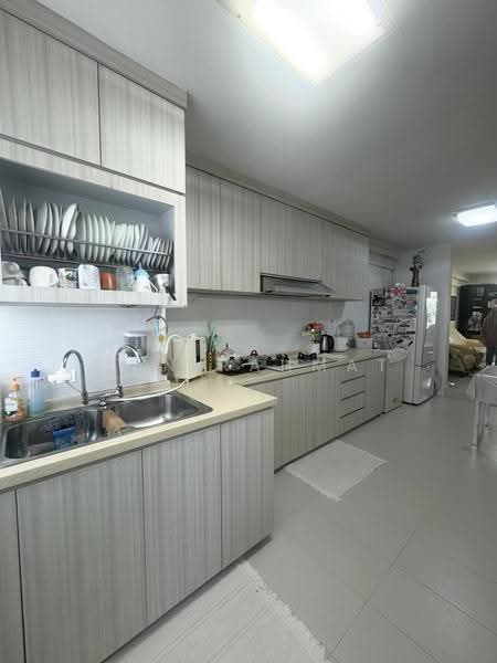 124 Ang Mo Kio Avenue 6, 124 Ang Mo Kio Avenue 6, Ang Mo Kio / Bishan / Thomson, 2 Bedrooms, 721 sqft, HDB Flat For Rent, by Wan Rahmat, 500288223 - Kitchen - PropertyGuru.com.sg