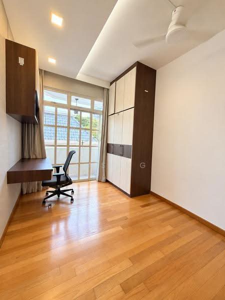 Laguna Green, 20 Jalan Hajijah, Bedok / Upper East Coast, 3 Bedrooms, 1,259 sqft, Condominium For Sale, by Jas Ng, 500288242 - Study - PropertyGuru.com.sg