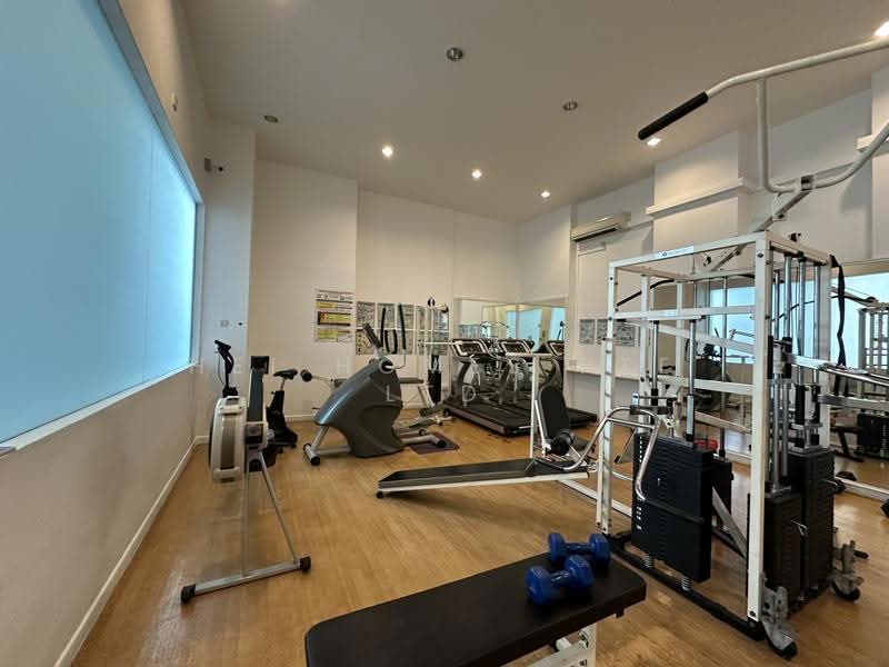 The Regalia, 2 River Valley Close, Orchard / River Valley, Room Rental, 40 sqft, Apartment For Rent, by HEI HOMES, 500288252 - Gym - PropertyGuru.com.sg