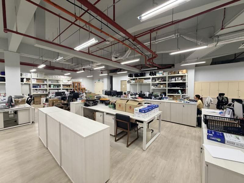 IMM Building, 2 Jurong East Street 21, Boon Lay / Jurong / Tuas, 7,018 sqft, Office For Rent, by Esther Txe, 500288256 - Interior - CommercialGuru.com.sg