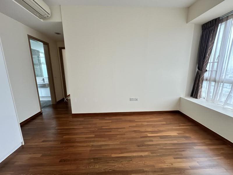 Caspian, 56 Lakeside Drive, Boon Lay / Jurong / Tuas, 2 Bedrooms, 1,001 sqft, Condominium For Sale, by Kelvin Ong, 500288265 - Master Bedroom - PropertyGuru.com.sg