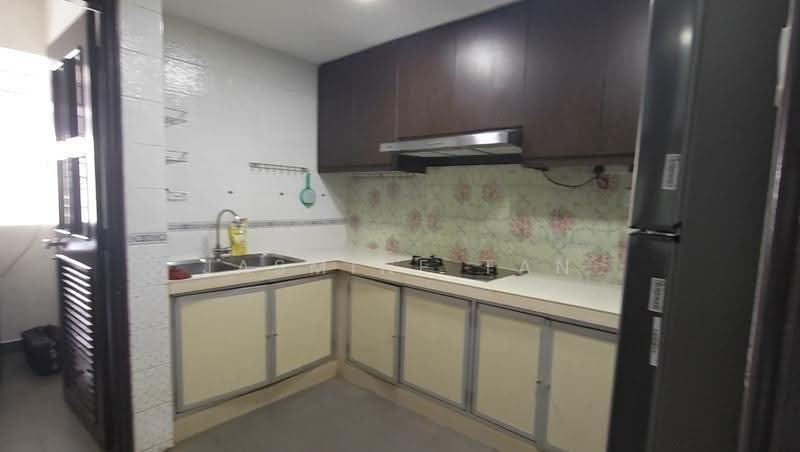 Orchid Park Condominium, 81 Yishun Street 81, Sembawang / Yishun, 3 Bedrooms, 1,250 sqft, Condominium For Sale, by Jasmine Tan, 500288267 - Kitchen - PropertyGuru.com.sg