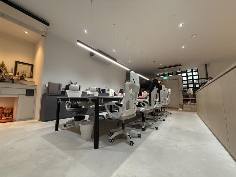 Leong Huat Building, Macpherson / Potong Pasir, 4,400 sqft, Light Industrial (B1) For Rent, by Allan Chong, 500288268 - Interior - CommercialGuru.com.sg
