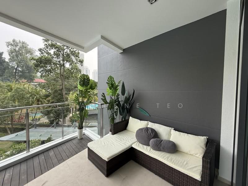 Volari, 12 Balmoral Road, Tanglin / Holland / Bukit Timah, 2 Bedrooms, 1,324 sqft, Condominium For Rent, by Charlene Teo, 500288271 - Balcony - PropertyGuru.com.sg