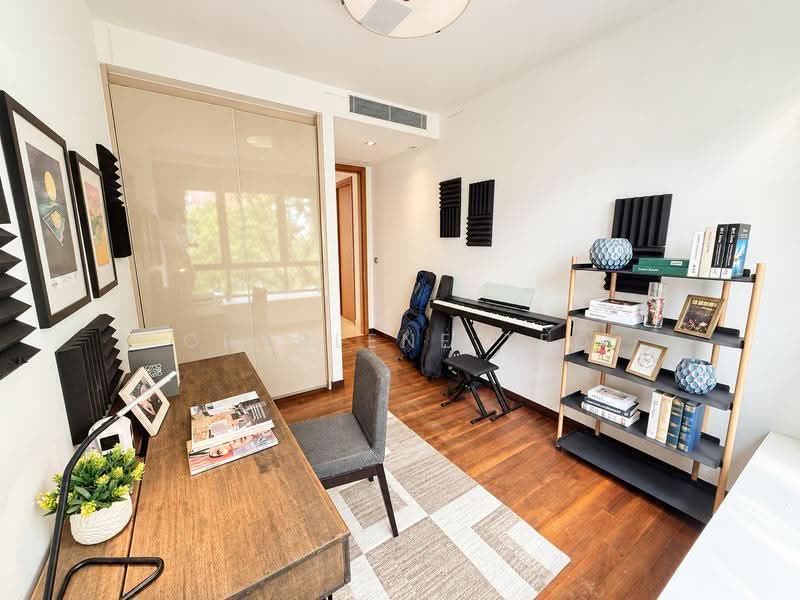 Volari, 12 Balmoral Road, Tanglin / Holland / Bukit Timah, 2 Bedrooms, 1,324 sqft, Condominium For Rent, by Charlene Teo, 500288271 - Study - PropertyGuru.com.sg