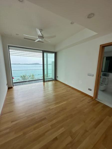 The Oceanfront @ Sentosa Cove, Harbourfront / Telok Blangah, 4 Bedrooms, 2,067 sqft, Condominium For Rent, by Elena Ang, 500288272 - Master room - PropertyGuru.com.sg