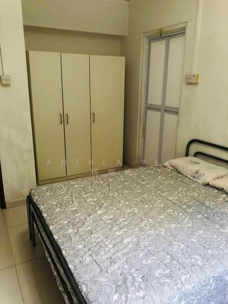 260A Sengkang East Way, 260A Sengkang East Way, Hougang / Punggol / Sengkang, 3 Bedrooms, 968 sqft, HDB Flat For Rent, by Anthea Yeo 杨丽娇, 500288280 - Bedroom - PropertyGuru.com.sg