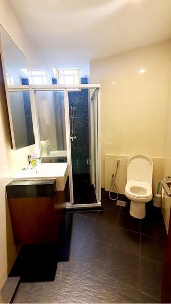 Orange Regency, 101 Fernhill Road, Tanglin / Holland / Bukit Timah, 4 Bedrooms, 1,776 sqft, Apartment For Rent, by David Yu, 500288292 - PropertyGuru.com.sg