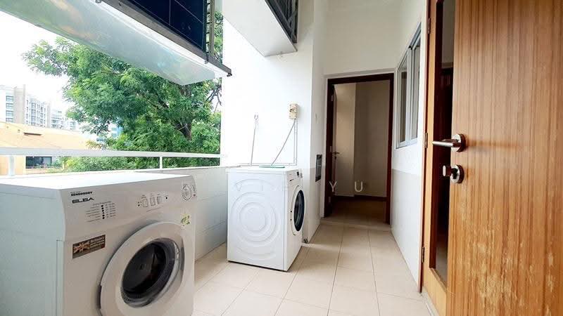 Orange Regency, 101 Fernhill Road, Tanglin / Holland / Bukit Timah, 4 Bedrooms, 1,776 sqft, Apartment For Rent, by David Yu, 500288292 - PropertyGuru.com.sg
