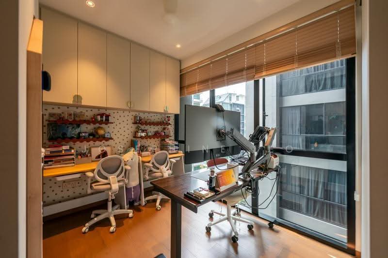The Atelier, 2 Makeway Avenue, Orchard / River Valley, 3 Bedrooms, 1,281 sqft, Condominium For Sale, by Josephine Teo, 500288297 - Study - PropertyGuru.com.sg