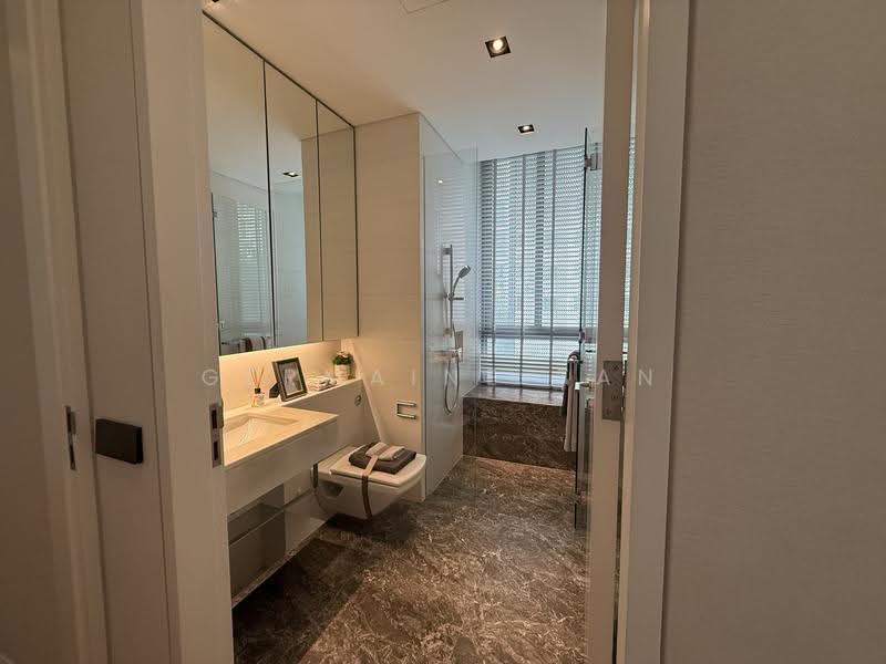 The Oliv @ Balmoral, 11C Balmoral Road, Tanglin / Holland / Bukit Timah, 4 Bedrooms, 3,337 sqft, Apartment For Sale, by Germaine Tan, 500288308 - Bathroom - PropertyGuru.com.sg