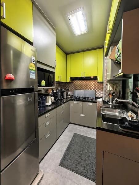 436D Fernvale Road, 436D Fernvale Road, Seletar / Yio Chu Kang, 2 Bedrooms, 743 sqft, HDB Flat For Sale, by Mohana Vel T Kasi, 500288311 - Kitchen - PropertyGuru.com.sg