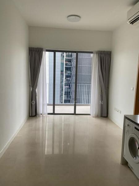 Alex Residences, 28 Alexandra View, Alexandra / Commonwealth, 2 Bedrooms, 657 sqft, Apartment For Rent, by Owen Chen, 500288318 - Living Room - PropertyGuru.com.sg