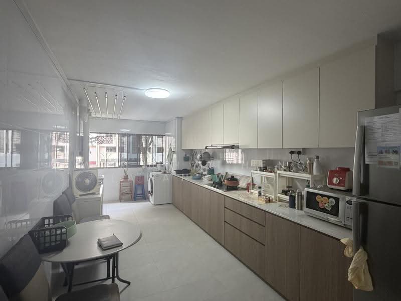 512 West Coast Drive, 512 West Coast Drive, Buona Vista / West Coast / Clementi New Town, Room Rental, 150 sqft, HDB Flat For Rent, by Wee Chye Heng (Alan Wee), 500288342 - Kitchen - PropertyGuru.com.sg