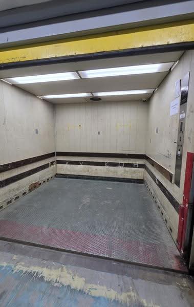 Ubi ave 3 - air con warehouse, Ubi Ave 3, Eunos / Geylang / Paya Lebar, 23,000 sqft, Light Industrial (B1) For Rent, by Max Koh, 500288354 - CommercialGuru.com.sg