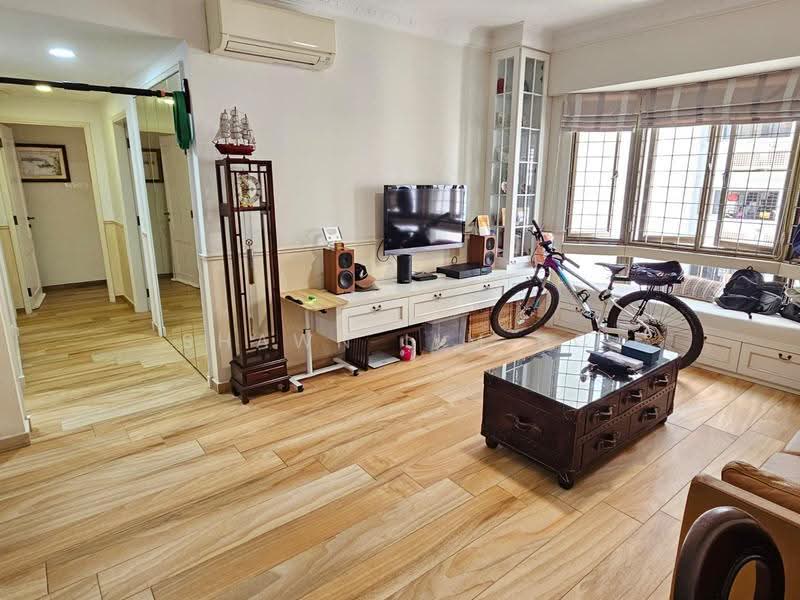 Parkview Apartments, 1 Bukit Batok Street 25, Dairy Farm / Bukit Panjang / Choa Chu Kang, 3 Bedrooms, 1,130 sqft, Apartment For Sale, by Shawn Lim BC, 500288356 - Living Room - PropertyGuru.com.sg