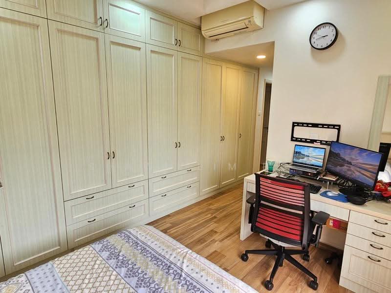 Parkview Apartments, 1 Bukit Batok Street 25, Dairy Farm / Bukit Panjang / Choa Chu Kang, 3 Bedrooms, 1,130 sqft, Apartment For Sale, by Shawn Lim BC, 500288356 - Bedroom - PropertyGuru.com.sg