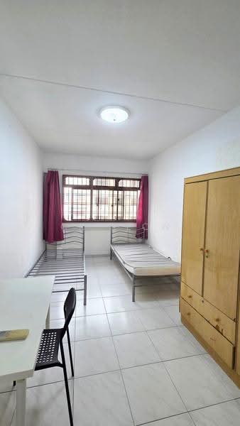 674 Choa Chu Kang Crescent, 674 Choa Chu Kang Crescent, Dairy Farm / Bukit Panjang / Choa Chu Kang, 4 Bedrooms, 1,335 sqft, HDB Flat For Sale, by CK Seow, 500288383 - Bedroom - PropertyGuru.com.sg