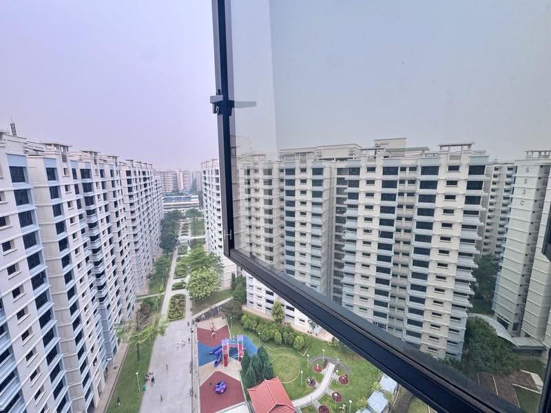 653B Jurong West Street 61, 653B Jurong West Street 61, Boon Lay / Jurong / Tuas, 3 Bedrooms, 1,195 sqft, HDB Flat For Rent, by Esther Low, 500288385 - Exterior - PropertyGuru.com.sg