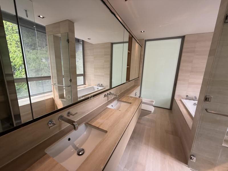 The Oliv @ Balmoral, 11C Balmoral Road, Tanglin / Holland / Bukit Timah, 4 Bedrooms, 4,908 sqft, Apartment For Rent, by Johnny Chia, 500288389 - Bathroom - PropertyGuru.com.sg