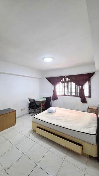 674 Choa Chu Kang Crescent, 674 Choa Chu Kang Crescent, Dairy Farm / Bukit Panjang / Choa Chu Kang, 4 Bedrooms, 1,335 sqft, HDB Flat For Rent, by CK Seow, 500288394 - Bedroom - PropertyGuru.com.sg