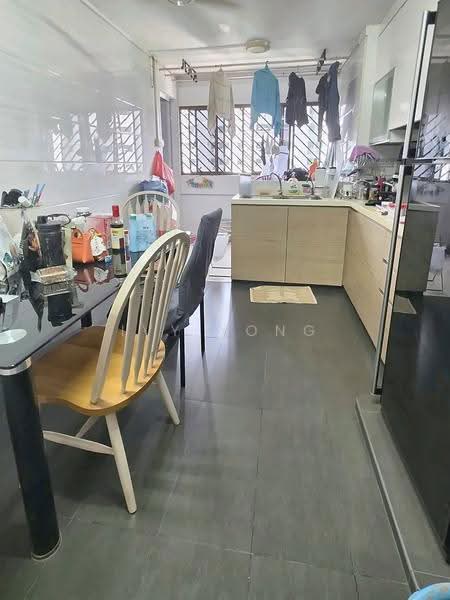 531 Jurong West Street 52, 531 Jurong West Street 52, Boon Lay / Jurong / Tuas, 2 Bedrooms, 722 sqft, HDB Flat For Sale, by Ivy Yong, 500288396 - Kitchen - PropertyGuru.com.sg