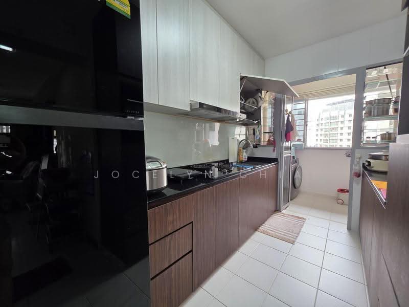 326A Anchorvale Road, 326A Anchorvale Road, Hougang / Punggol / Sengkang, 3 Bedrooms, 990 sqft, HDB Flat For Sale, by Jocelyn Chia, 500288398 - Kitchen - PropertyGuru.com.sg
