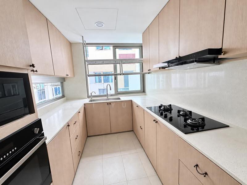 The Teneriffe, 110 Laurel Wood Avenue, Tanglin / Holland / Bukit Timah, 5 Bedrooms, 3,122 sqft, Cluster House For Sale, by Kai Yue KX, 500288400 - Kitchen - PropertyGuru.com.sg