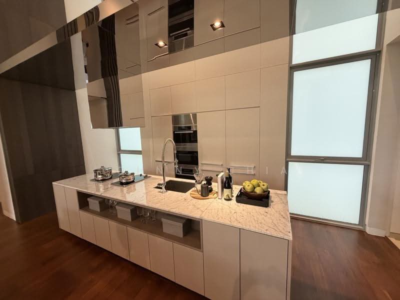 The Oliv @ Balmoral, 11C Balmoral Road, Tanglin / Holland / Bukit Timah, 4 Bedrooms, 3,337 sqft, Apartment For Sale, by Johnny Chia, 500288401 - Kitchen - PropertyGuru.com.sg