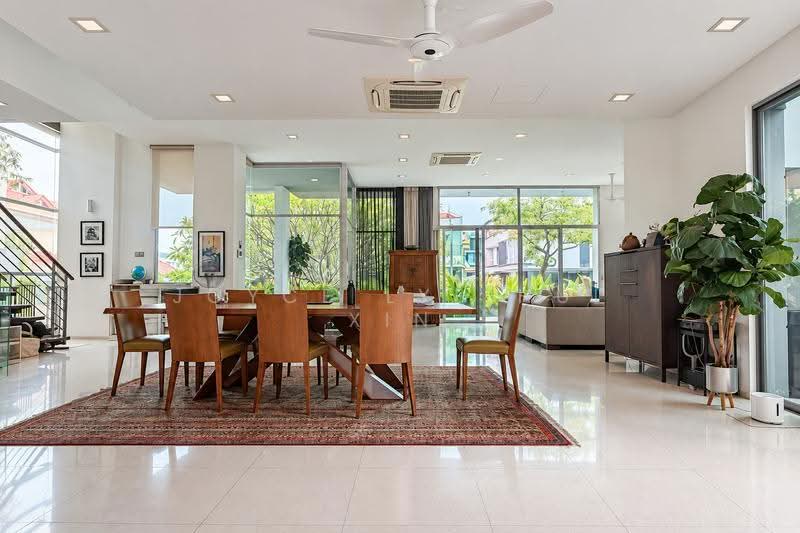 Wareham Road, Wareham Road, East Coast / Marine Parade, 8 Bedrooms, 8,465 sqft, Detached House For Sale, by Joyce Lye Hui Xin, 500288409 - Dining Room - PropertyGuru.com.sg