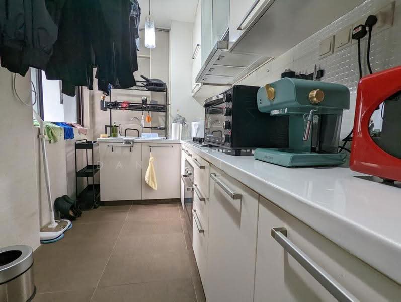 366 Clementi Avenue 2, 366 Clementi Avenue 2, Buona Vista / West Coast / Clementi New Town, 2 Bedrooms, 657 sqft, HDB Flat For Rent, by Daniel Tan - 陈振宏, 500288411 - Kitchen - PropertyGuru.com.sg