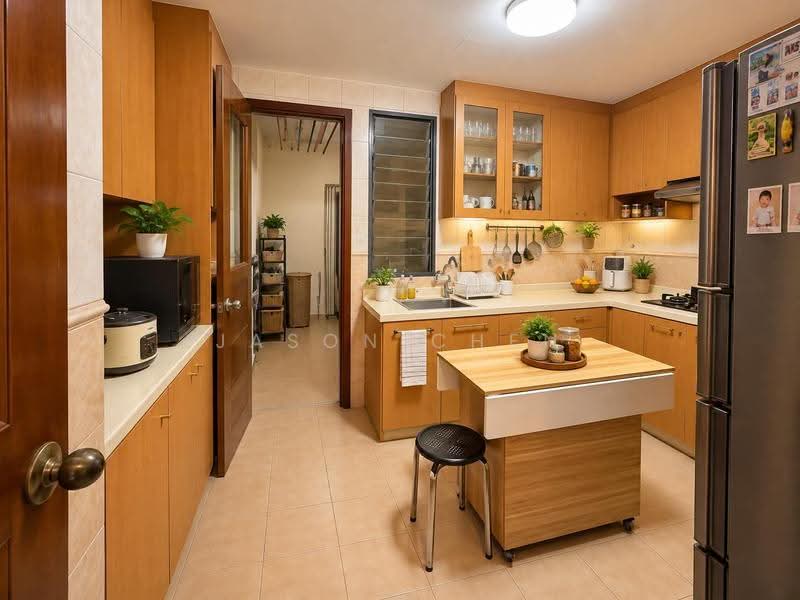 East Meadows, 32 Tanah Merah Kechil Road, Bedok / Upper East Coast, 4 Bedrooms, 1,475 sqft, Condominium For Sale, by Jason Chen, 500288420 - Kitchen - PropertyGuru.com.sg