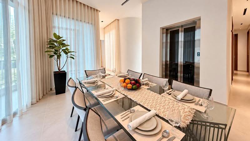 Brand New Freehold Detached @ Siglap (Avant Garde), Siglap Road, East Coast / Marine Parade, 5 Bedrooms, 9,280 sqft, Detached House For Sale, by Dion Chen, 500288423 - Dining Room - PropertyGuru.com.sg