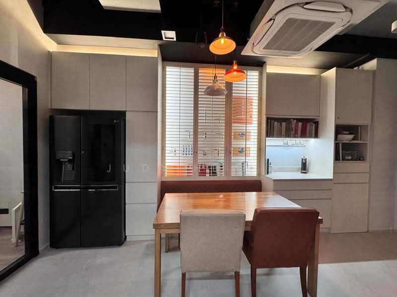 UB. One, 81 Ubi Avenue 4, Eunos / Geylang / Paya Lebar, 1,044 sqft, Light Industrial (B1) For Sale, by Judy Hu 胡艳, 500288426 - Dining Room - CommercialGuru.com.sg