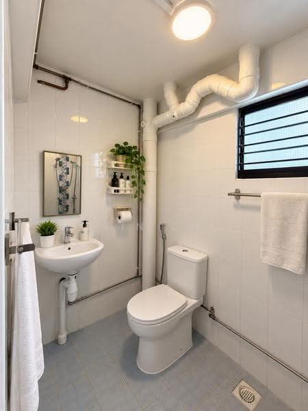 349 Woodlands Avenue 3, 349 Woodlands Avenue 3, Admiralty / Woodlands, 3 Bedrooms, 1,313 sqft, HDB Flat For Sale, by Colin Chee, 500288431 - Bathroom - PropertyGuru.com.sg