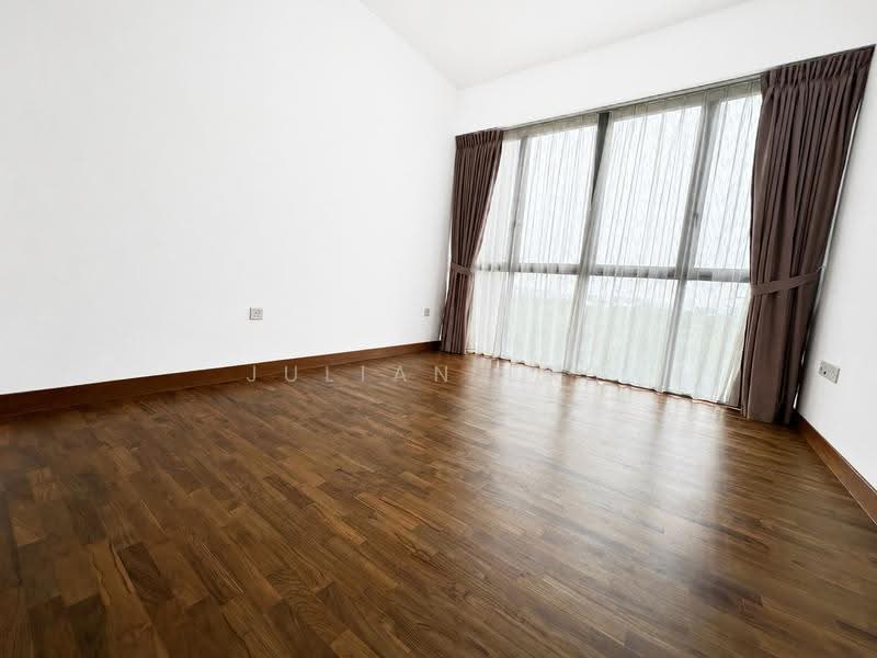 Seastrand, 7 Pasir Ris Link, Pasir Ris / Tampines, 3 Bedrooms, 1,109 sqft, Condominium For Sale, by Julian Lah, 500288439 - PropertyGuru.com.sg