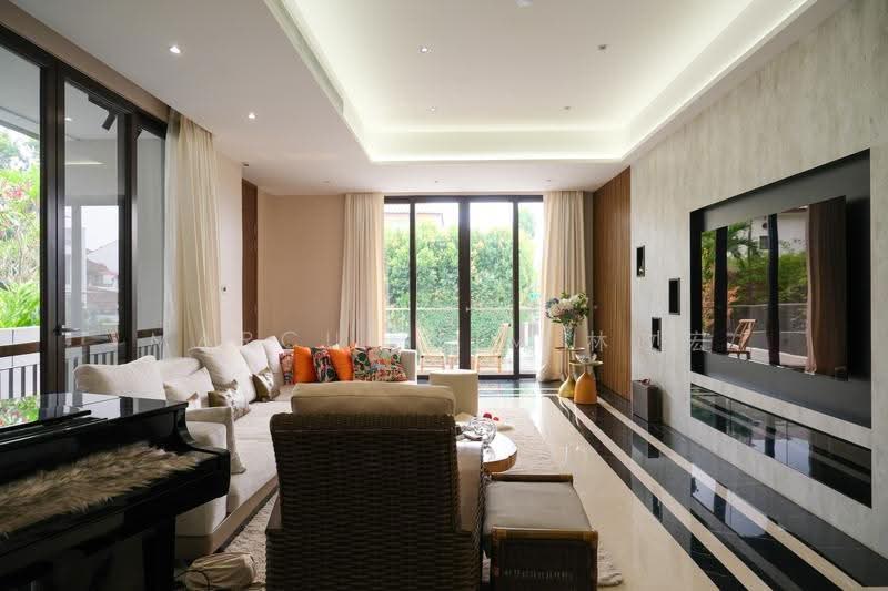 Opera Estate, 32 Jalan Bangsawan, East Coast / Marine Parade, 7 Bedrooms, 5,590 sqft, Semi-Detached House For Sale, by Marcus Lim 林政宏, 500288441 - Living Room - PropertyGuru.com.sg