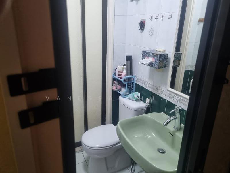 The Tanamera, 3 Tanah Merah Kechil Road, Bedok / Upper East Coast, Room Rental, 250 sqft, Condominium For Rent, by Vanessa Chuah, 500288449 - Bathroom - PropertyGuru.com.sg