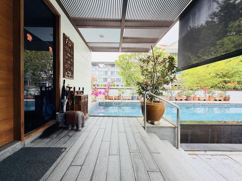 Rare Freehold 2-Storey Corner Terrace at West Coast Road, West Coast Road, Buona Vista / West Coast / Clementi New Town, 5 Bedrooms, 4,000 sqft, Corner Terrace For Sale, by Vicole Lim, 500288456 - Exterior - PropertyGuru.com.sg