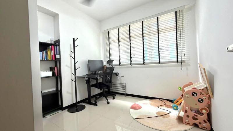 671A Yishun Avenue 4, 671A Yishun Avenue 4, Sembawang / Yishun, 2 Bedrooms, 732 sqft, HDB Flat For Sale, by Joanne Law, 500288458 - Study - PropertyGuru.com.sg
