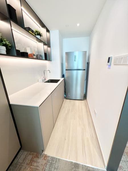 ARC 380, 380 Jalan Besar, Farrer Park / Serangoon Rd, 1,464 sqft, Office For Sale, by Eve Lim, 500288461 - Kitchen - CommercialGuru.com.sg