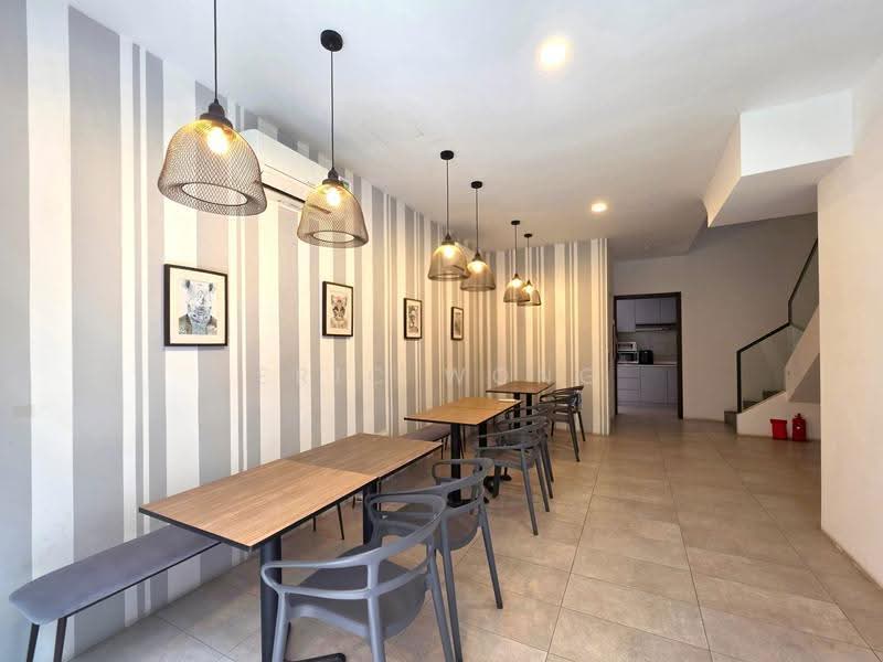 Senyum Residences, 65 Jalan Senyum, Eunos / Geylang / Paya Lebar, Room Rental, 200 sqft, Cluster House For Rent, by Eric Wong, 500288464 - Dining Room - PropertyGuru.com.sg