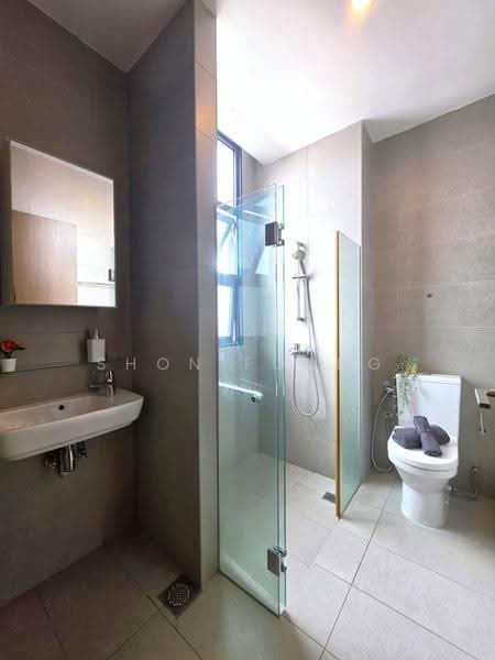 Senyum Residences, 67A Jalan Senyum, Eunos / Geylang / Paya Lebar, Room Rental, 200 sqft, Cluster House For Rent, by Shon Foong, 500288465 - Bathroom - PropertyGuru.com.sg