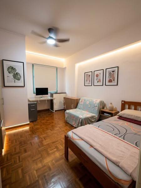 West Bay Condo, 54 West Coast Crescent, Buona Vista / West Coast / Clementi New Town, 2 Bedrooms, 936 sqft, Condominium For Sale, by Ling Poh Shen, 500288482 - Bedroom - PropertyGuru.com.sg