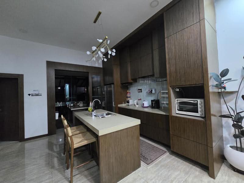 Opera Estate, Jalan Bangsawan, East Coast / Marine Parade, Room Rental, 280 sqft, Terraced House For Rent, by Michelle Tan, 500288498 - Kitchen - PropertyGuru.com.sg
